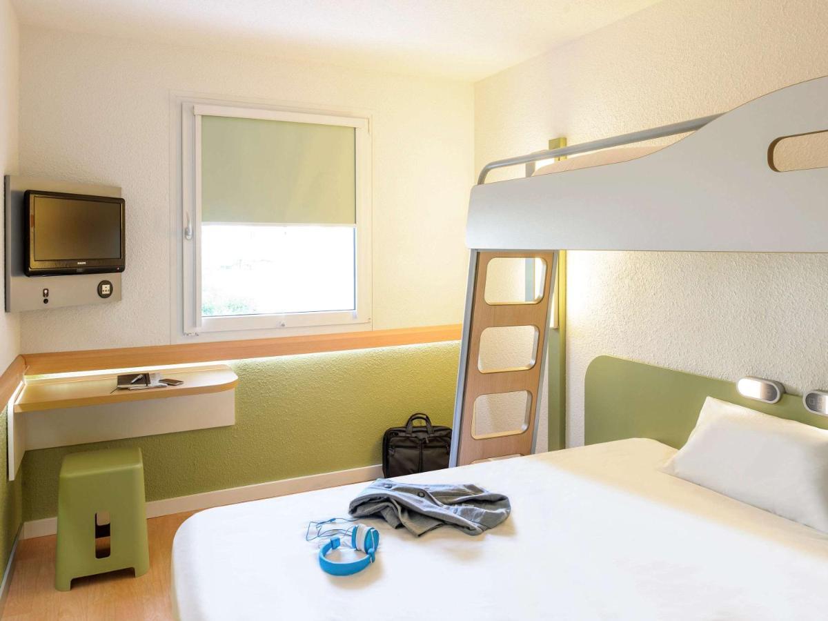 ibis budget Basel Pratteln Exterior foto
