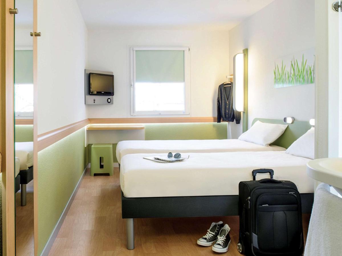 ibis budget Basel Pratteln Exterior foto