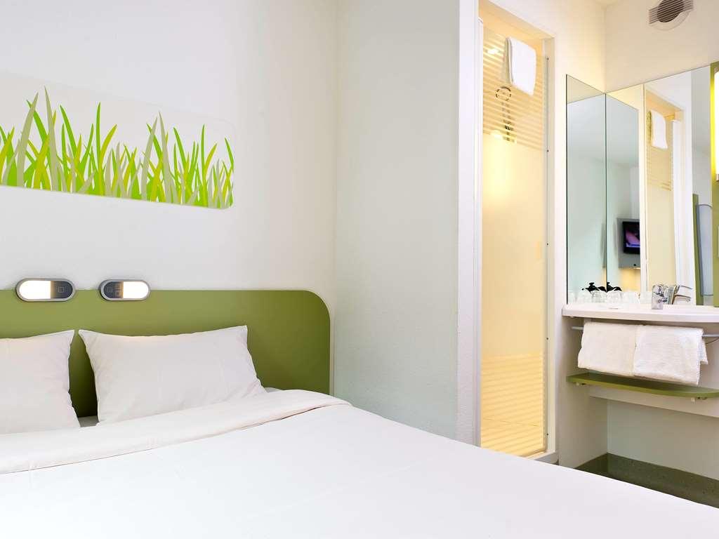 ibis budget Basel Pratteln Zimmer foto